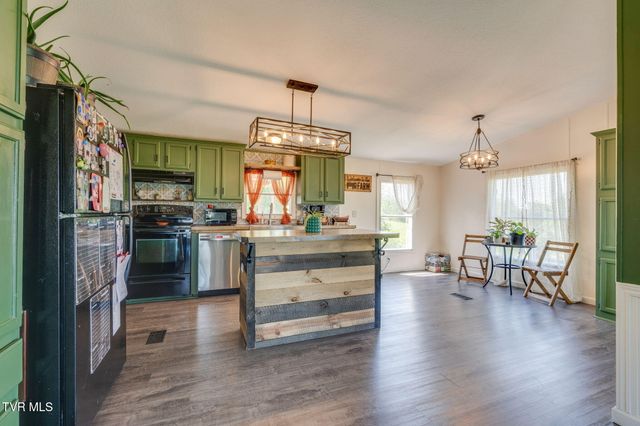 104 Bacon Road, Rogersville, TN 37857