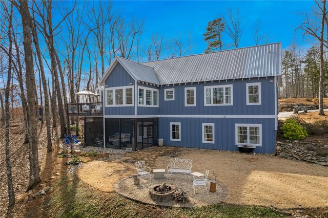 204 Serenity Drive, Pickens, SC 29671