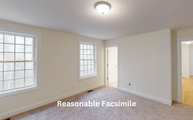 114 Lantern Drive, Sandown, NH 03873