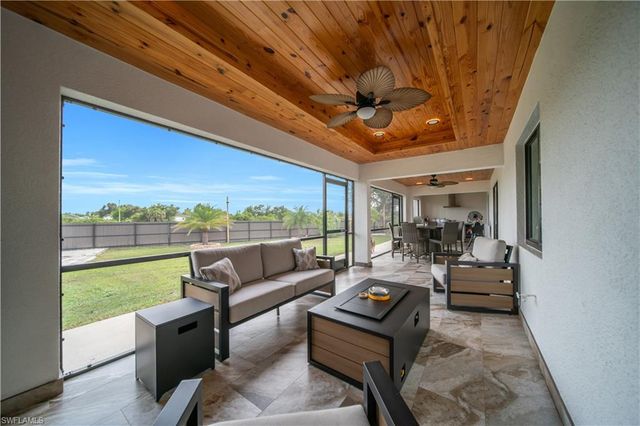 362 Pecan AVE, Lehigh Acres, FL 33974