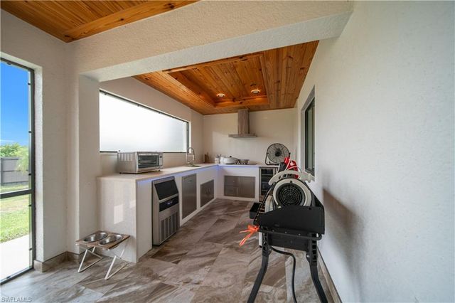 362 Pecan AVE, Lehigh Acres, FL 33974