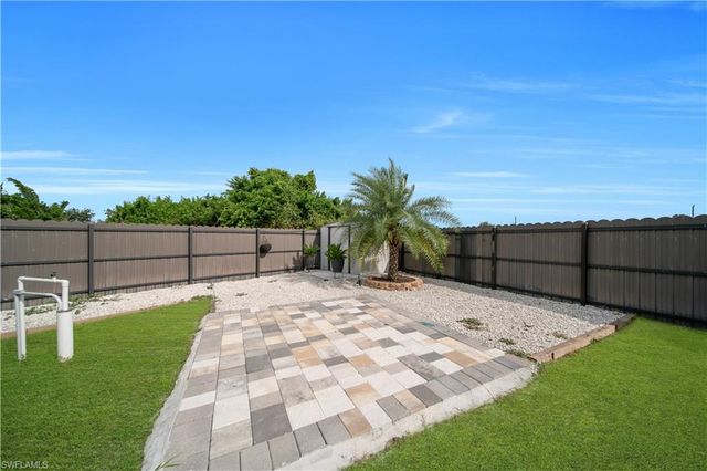 362 Pecan AVE, Lehigh Acres, FL 33974