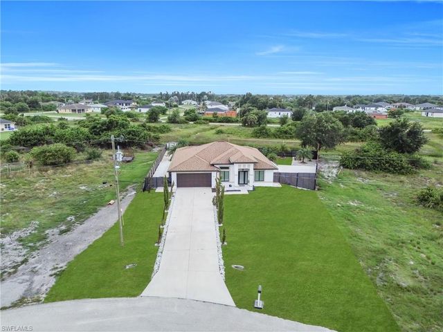 362 Pecan AVE, Lehigh Acres, FL 33974