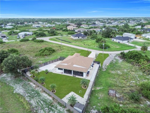362 Pecan AVE, Lehigh Acres, FL 33974
