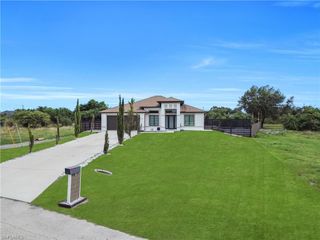 362 Pecan AVE, Lehigh Acres, FL 33974