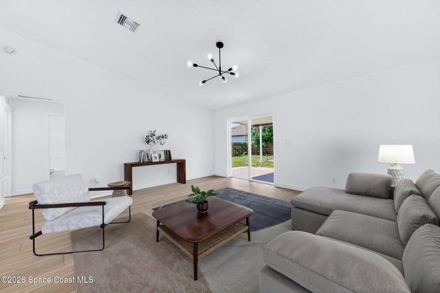 711 Avalon Street SE, Palm Bay, FL 32909