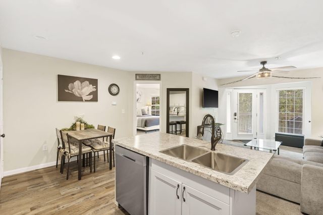 707 Rocky Shore Terrace 7, Kimberling City, MO 65686