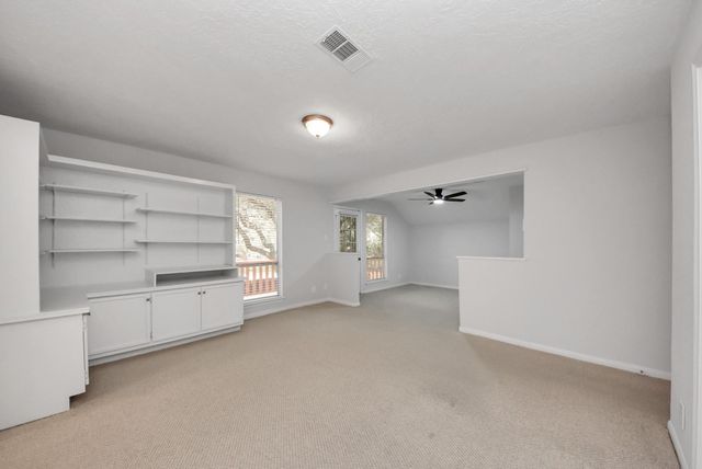 515 Lorie Lane, Seabrook, TX 77586
