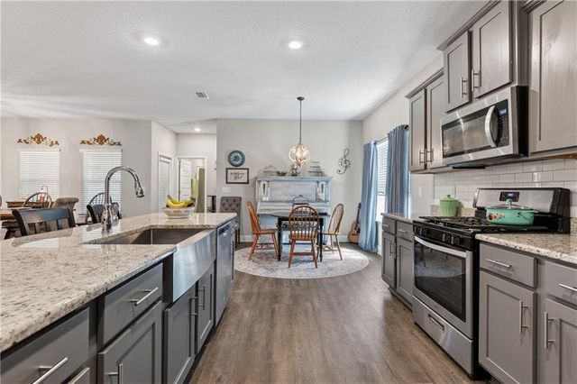 3370 Woodlands Drive, Saraland, AL 36571