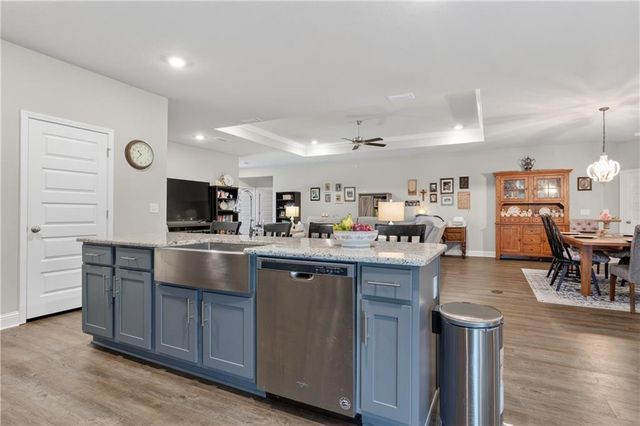 3370 Woodlands Drive, Saraland, AL 36571