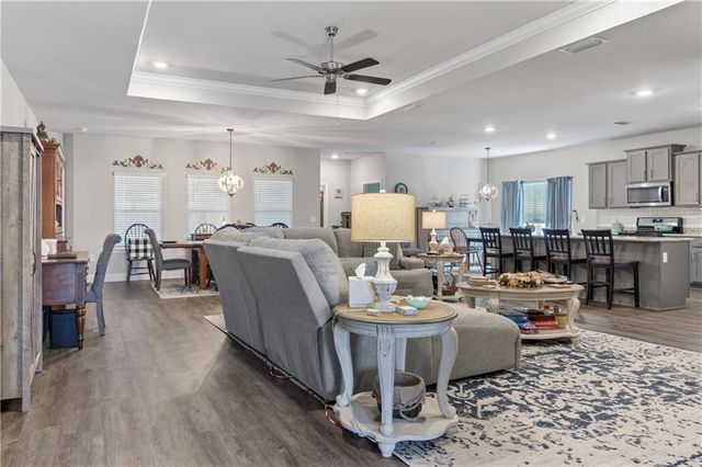3370 Woodlands Drive, Saraland, AL 36571
