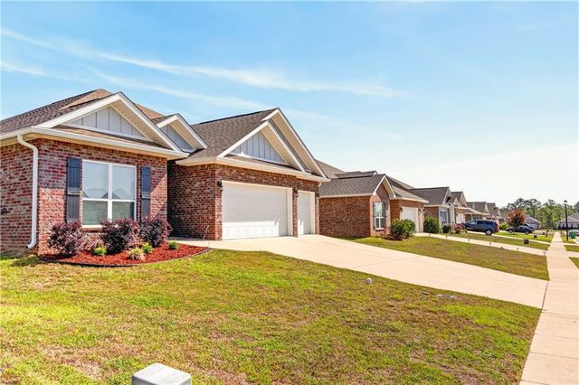 3370 Woodlands Drive, Saraland, AL 36571