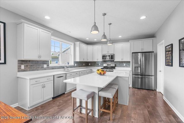 11760 Claridge Drive, Dewitt, MI 48820