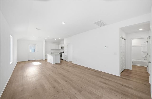 949 NE 105th Street, Oklahoma City, OK 73131