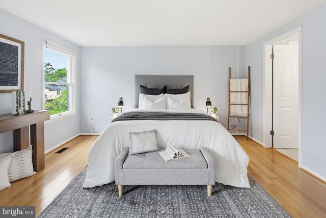 6267 DAWN DAY DR, Columbia, MD 21045
