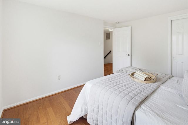 6267 DAWN DAY DR, Columbia, MD 21045