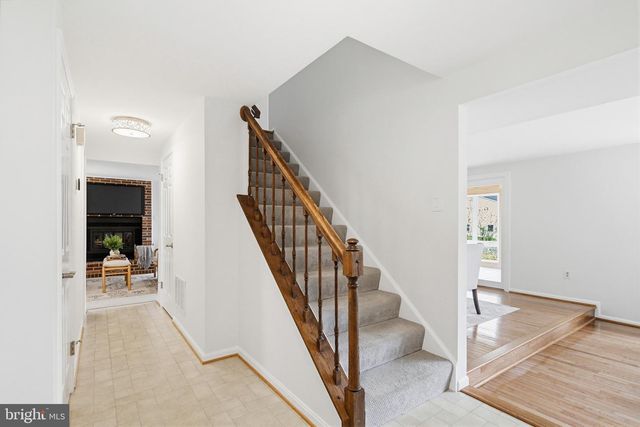 6267 DAWN DAY DR, Columbia, MD 21045
