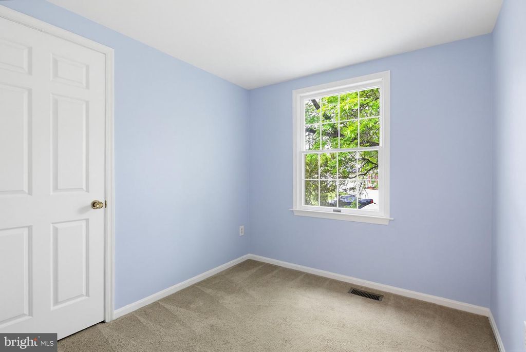 Image 41 of property listing at 6267 DAWN DAY DR, Columbia, MD 21045