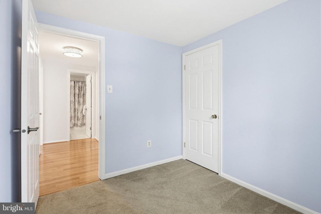Image 42 of property listing at 6267 DAWN DAY DR, Columbia, MD 21045