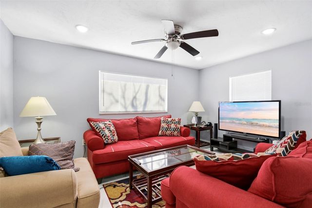 8 S SHELL ROAD, Debary, FL 32713