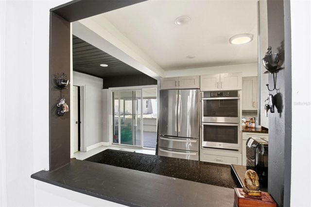 8 S SHELL ROAD, Debary, FL 32713