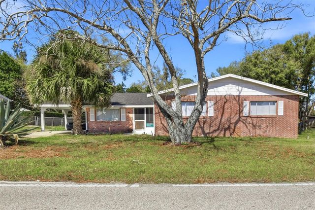 8 S SHELL ROAD, Debary, FL 32713