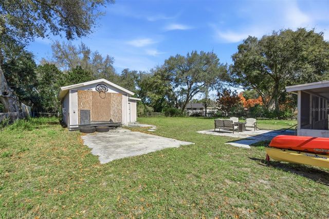 8 S SHELL ROAD, Debary, FL 32713