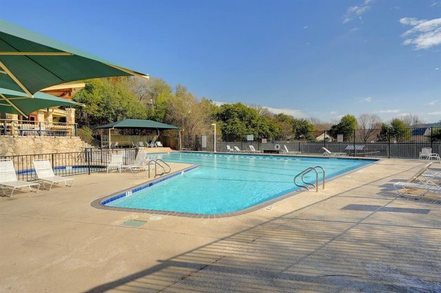 7211 Lakewood DR G124, Austin, TX 78750