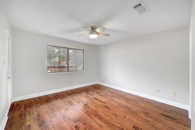 7211 Lakewood DR G124, Austin, TX 78750