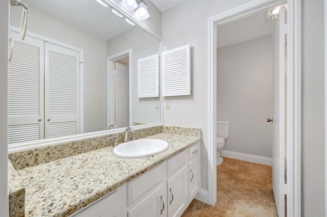 7211 Lakewood DR G124, Austin, TX 78750