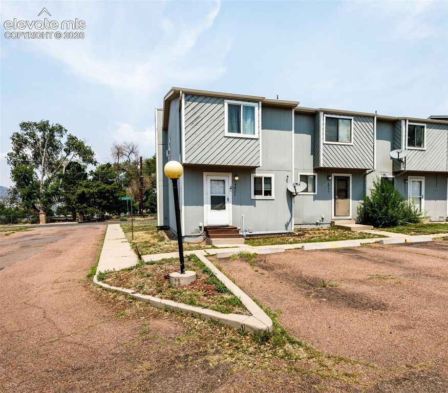 4025 Muse Way, Colorado Springs, CO 80907