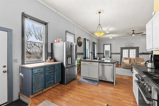 61965 County Road 384, Bangor, MI 49013