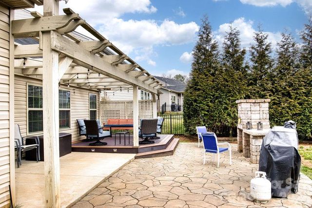 2685 Cypress Oak Lane, Gastonia, NC 28056