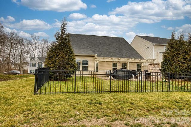 2685 Cypress Oak Lane, Gastonia, NC 28056