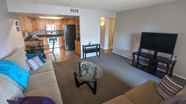 7910 E CAMELBACK Road 302, Scottsdale, AZ 85251