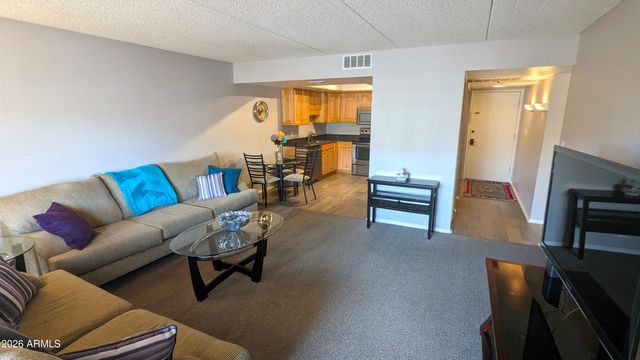 7910 E CAMELBACK Road 302, Scottsdale, AZ 85251