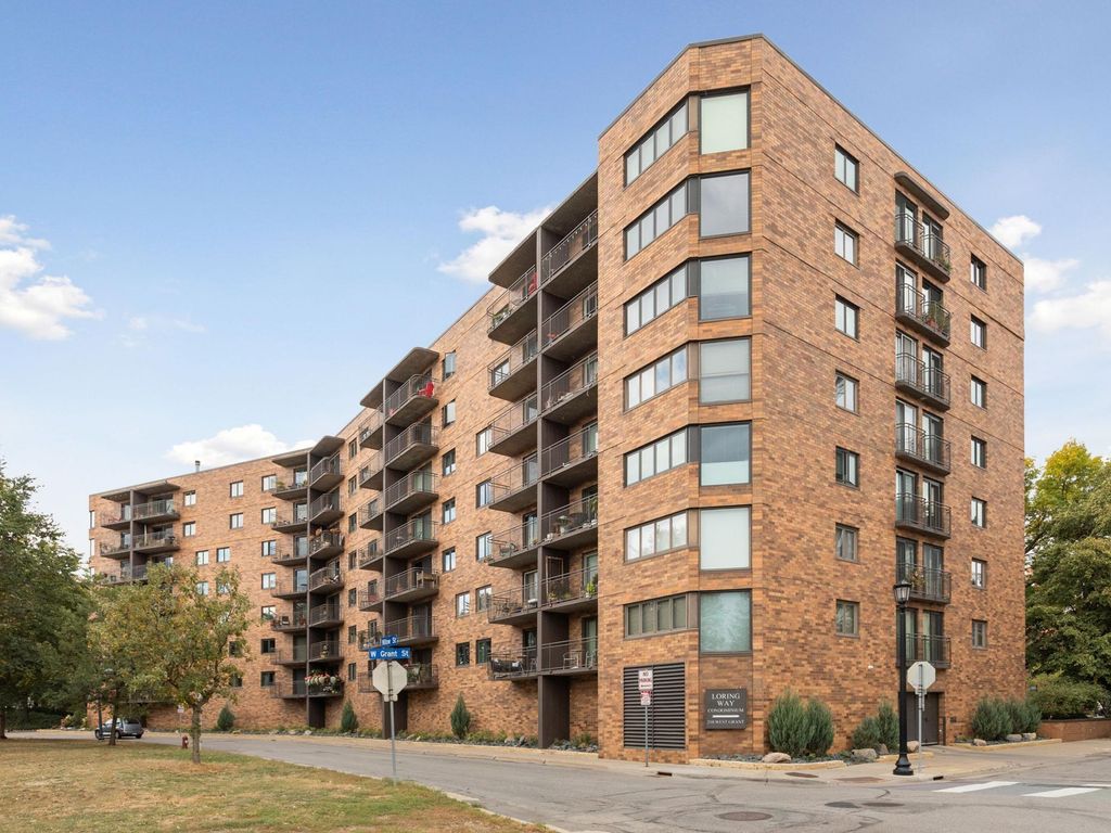 210 W Grant Street 107, Minneapolis, MN 55403 — photo 3