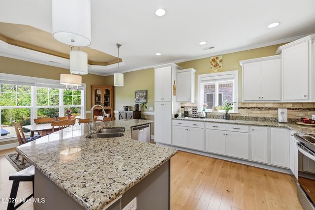 8469 Oak Abbey Trail NE, Leland, NC 28451