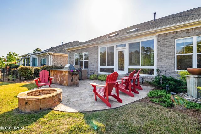 8469 Oak Abbey Trail NE, Leland, NC 28451