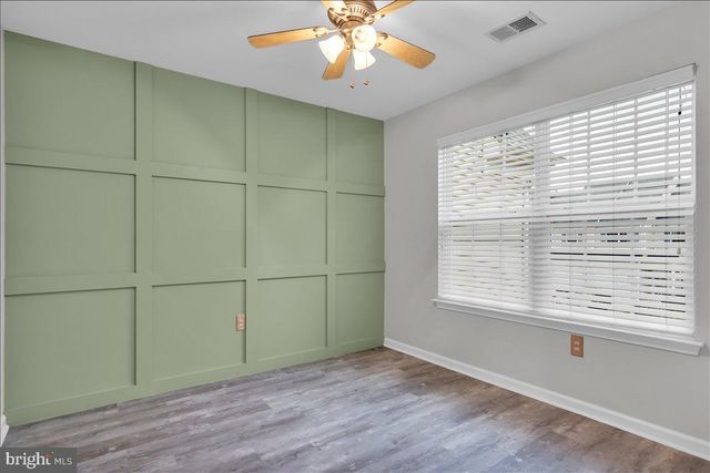 146 CHANCELLOR DR, Woodbury, NJ 08096