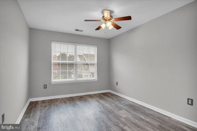 146 CHANCELLOR DR, Woodbury, NJ 08096