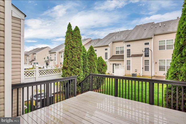 146 CHANCELLOR DR, Woodbury, NJ 08096