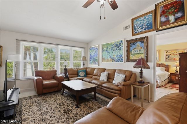 4050 Ice Castle WAY 2812, Naples, FL 34112