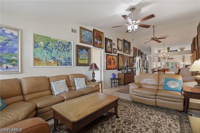 4050 Ice Castle WAY 2812, Naples, FL 34112