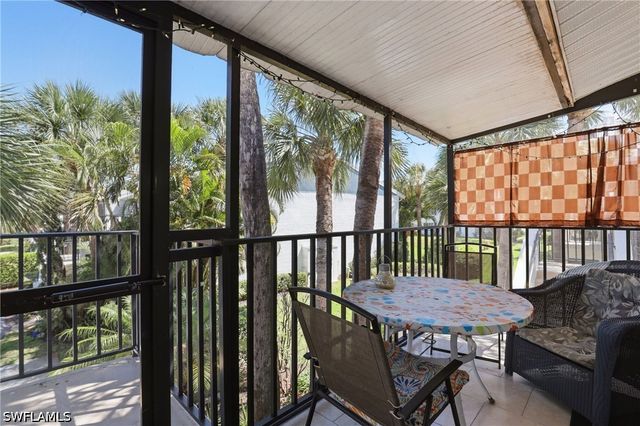 4050 Ice Castle WAY 2812, Naples, FL 34112