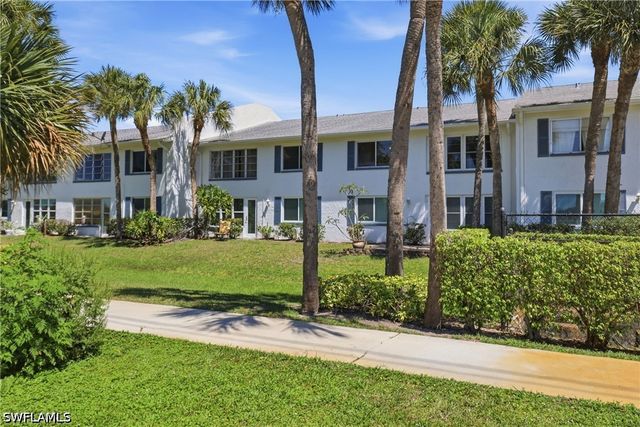 4050 Ice Castle WAY 2812, Naples, FL 34112