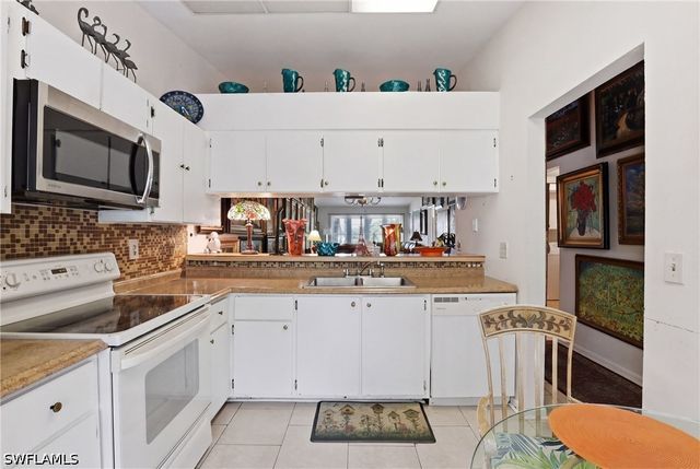 4050 Ice Castle WAY 2812, Naples, FL 34112