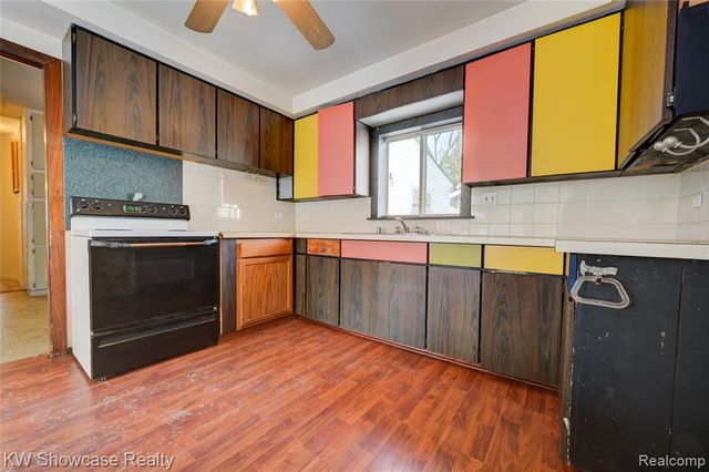 19443 Weyher Street, Livonia, MI 48152