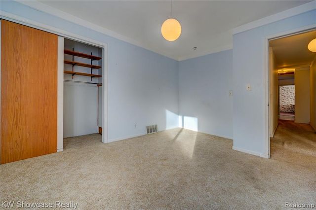 19443 Weyher Street, Livonia, MI 48152