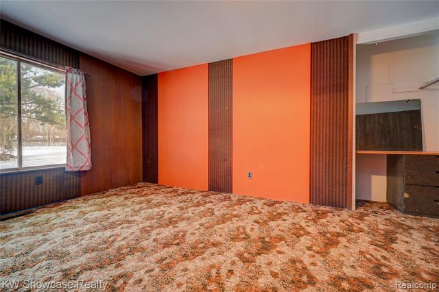 19443 Weyher Street, Livonia, MI 48152